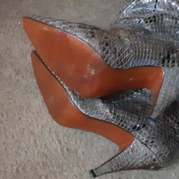 SUELA Cuero sz 38 snakeskin gray heeled boots 4 inch heels leather sole - Picture 3 of 4